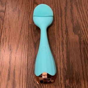 Silicone Face Cleansing Brush Electric Facial Skin Deep Washing Massage